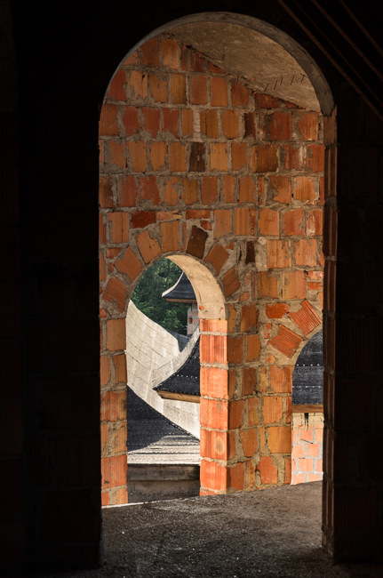 fot. Marta Reszka &copy; 2012. Castle in Lapalice - Zamek w Łapalicach