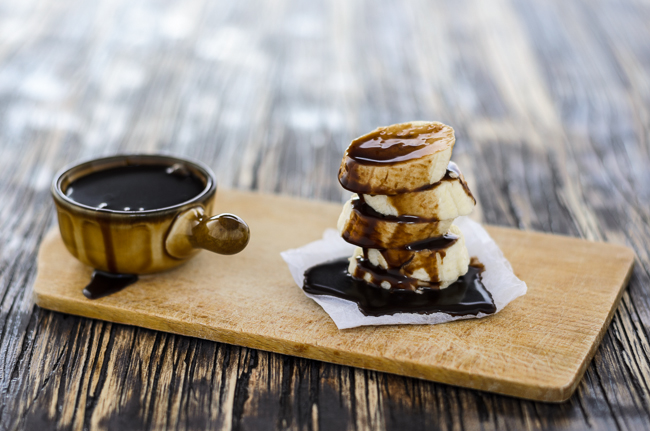 fot. Marta Reszka &copy; 2015. Banana with chocolate.