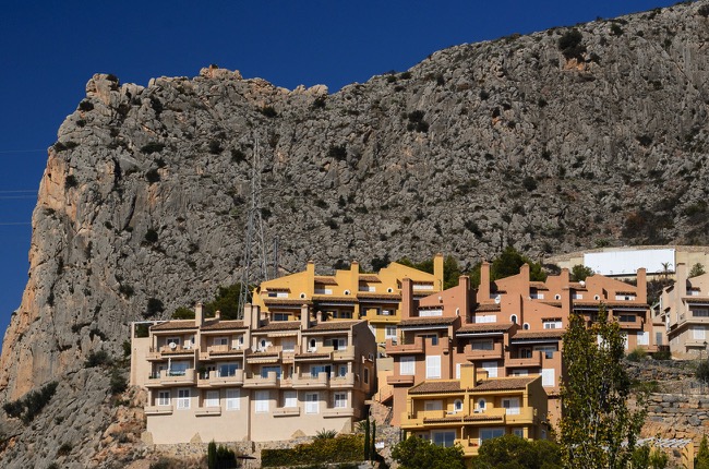 &copy; Marta Reszka - Spain, Pueblo Mascarat